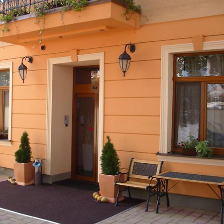Adameva Resort Пьештяни Экстерьер фото