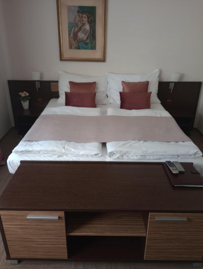 Adameva Resort Пьештяни Экстерьер фото