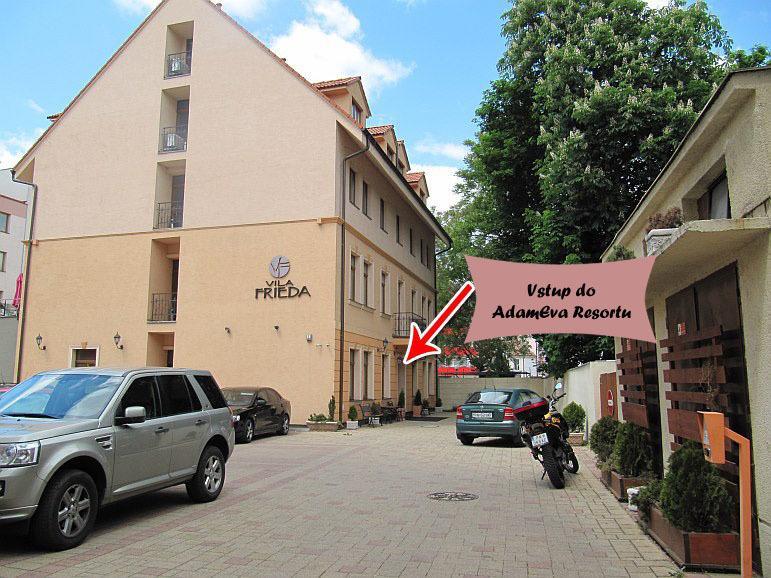 Adameva Resort Пьештяни Экстерьер фото