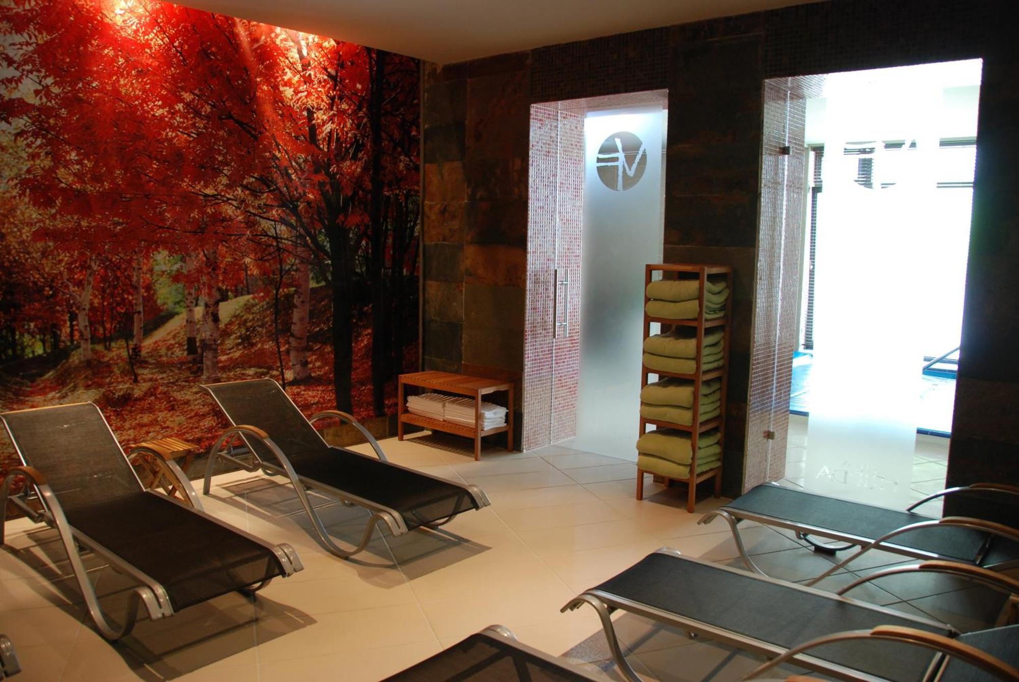 Adameva Resort Пьештяни Экстерьер фото