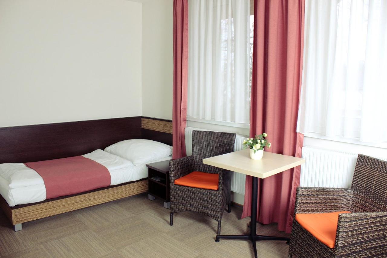 Adameva Resort Пьештяни Экстерьер фото